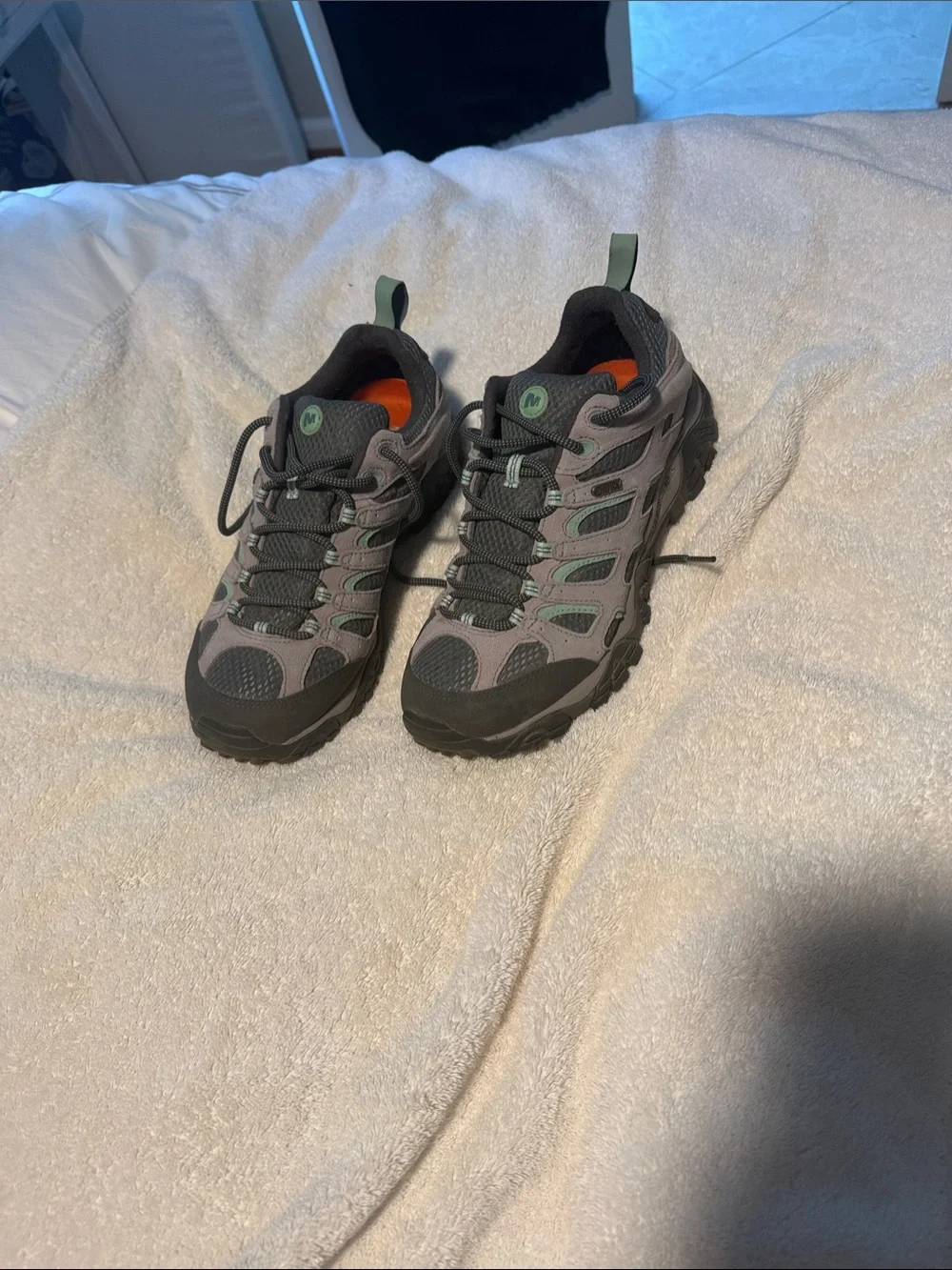 Women’s Merrell Gray Trail Running/Hiking Shoes with Mint Accents size women 11
